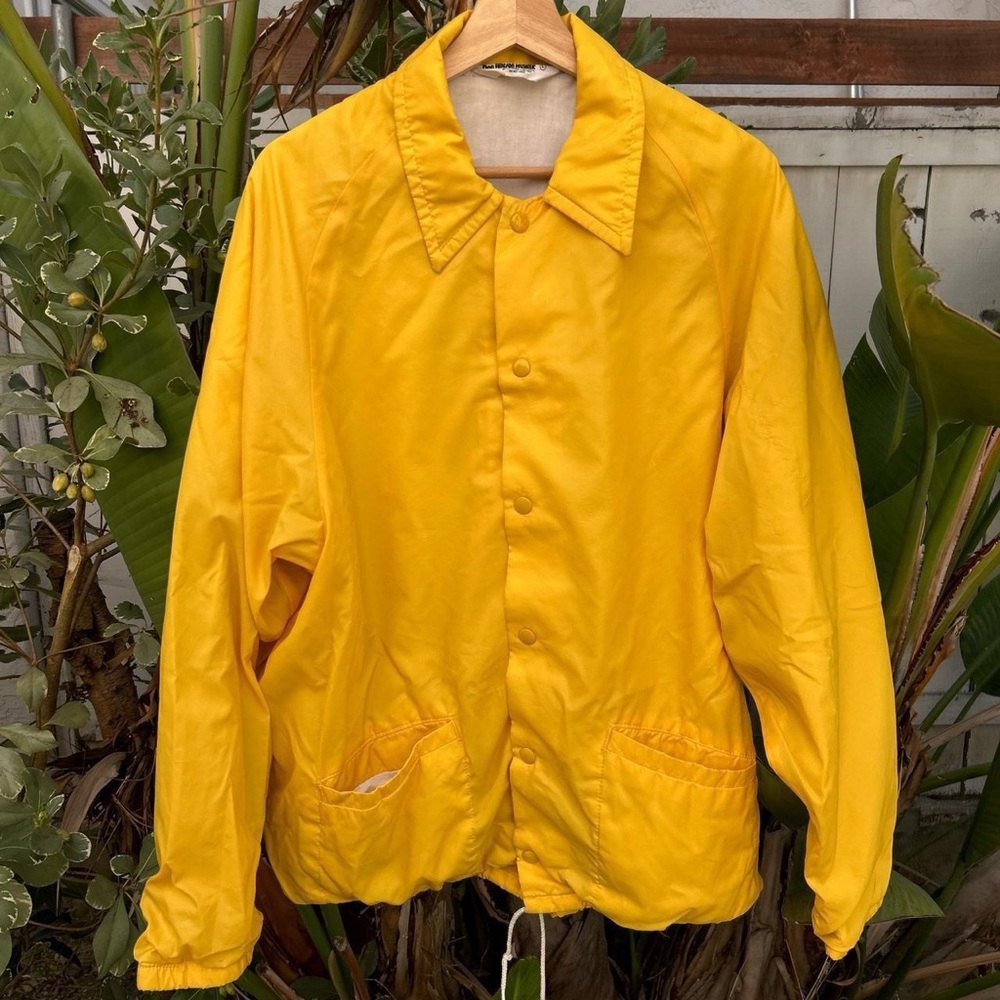 Vintage 1980s Don Alleson Athletic Yellow Coach Windbreaker Jacket L Streetwear